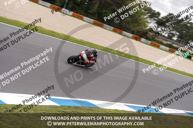 estoril;event digital images;motorbikes;no limits;peter wileman photography;portugal;trackday;trackday digital images